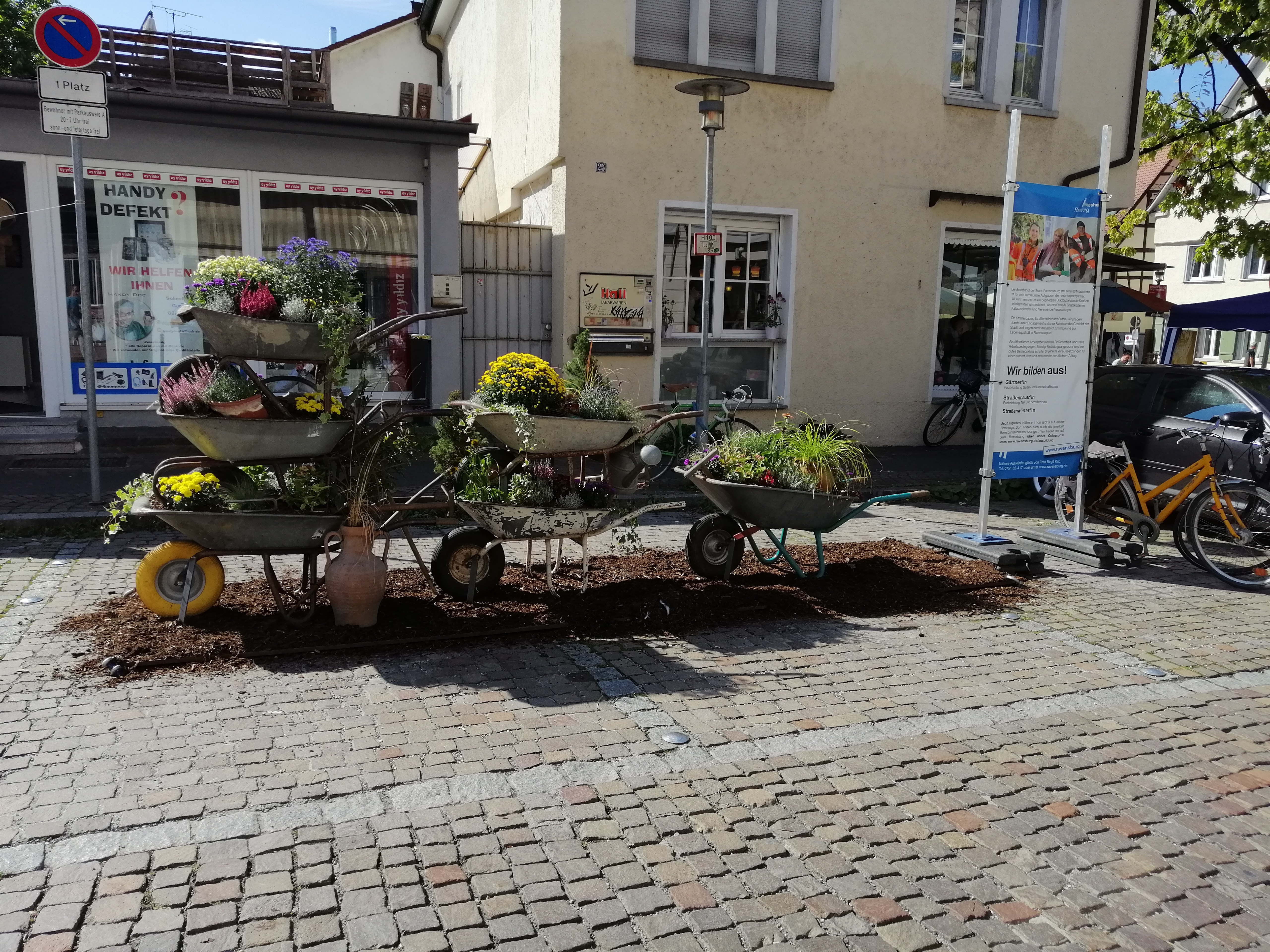 Beim "Parking Day" in Ravensburg wurden Parklplätze kreativ verwandelt. Foto: Stadt Ravensburg